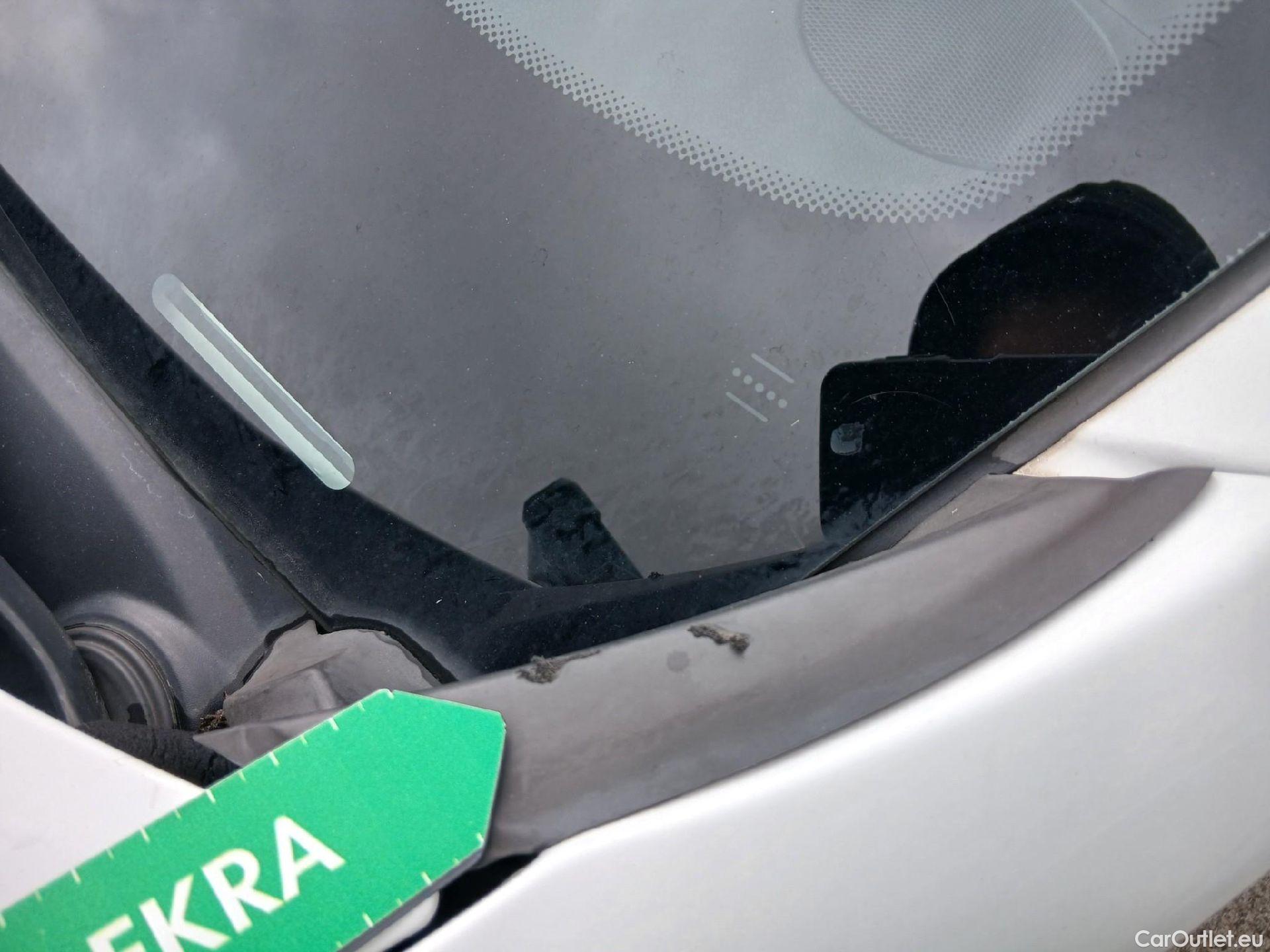  Citroen  Berlingo CITROEN  / 2015 / 4P / combi Multispace LIVE Edit.BlueHDi 74KW (100CV (AC) #8