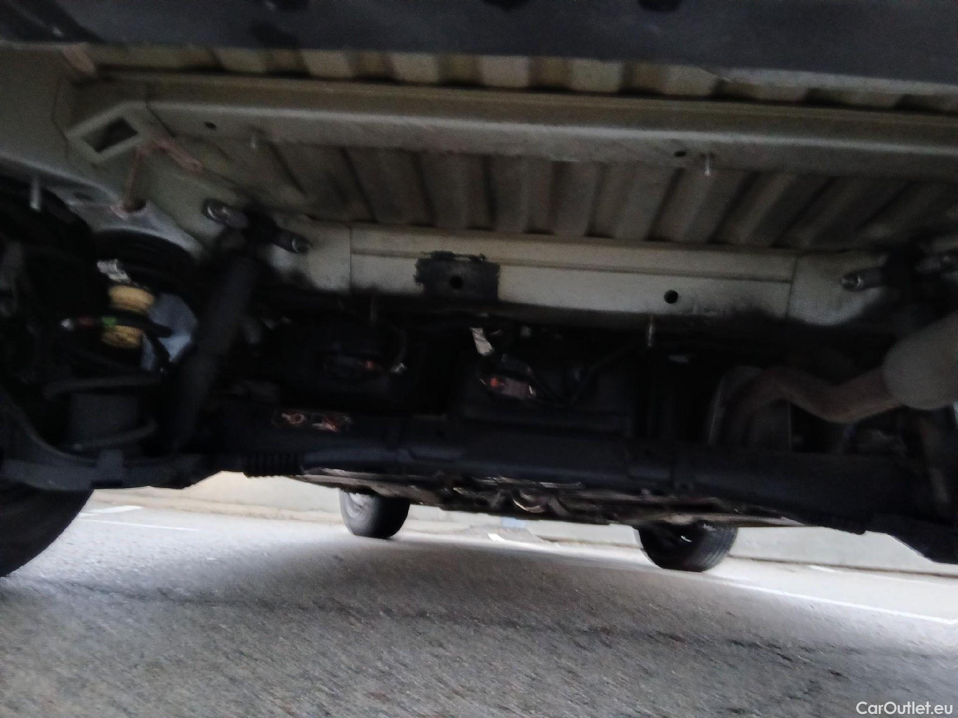  Citroen  Berlingo CITROEN  / 2018 / 4P / furgón derivado de turismo Talla M BlueHDi 100 #2