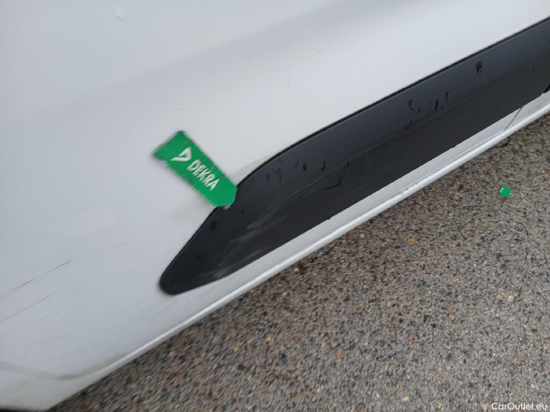  Citroen  Berlingo CITROEN  / 2018 / 4P / furgón derivado de turismo Talla M BlueHDi 100 #33