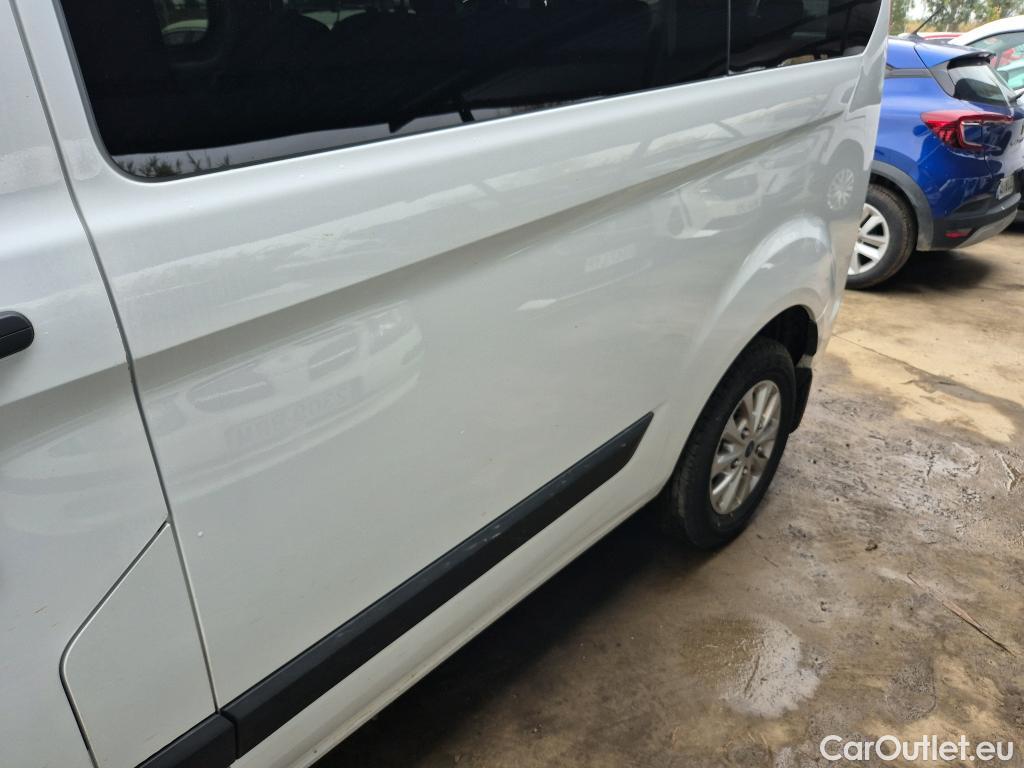  Ford  Transit FORD  Custom / 2012 / 4P / combi Kombi 2.0 TDCI 110kW 320 L1 Trend MHEV #17