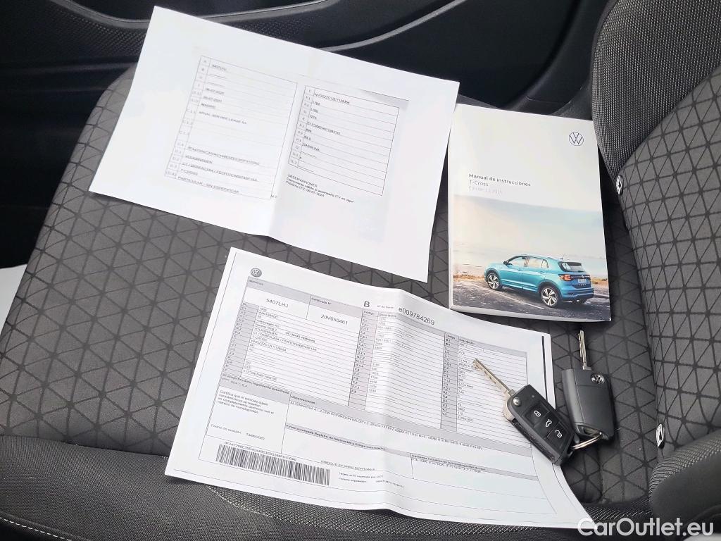  Volkswagen  T-CROSS VOLKSWAGEN  / 2018 / 5P / todoterreno Advance 1.0 TSI 85kW (115CV) DSG (AC) #5