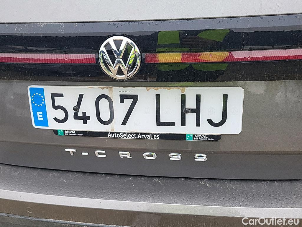  Volkswagen  T-CROSS VOLKSWAGEN  / 2018 / 5P / todoterreno Advance 1.0 TSI 85kW (115CV) DSG (AC) #11