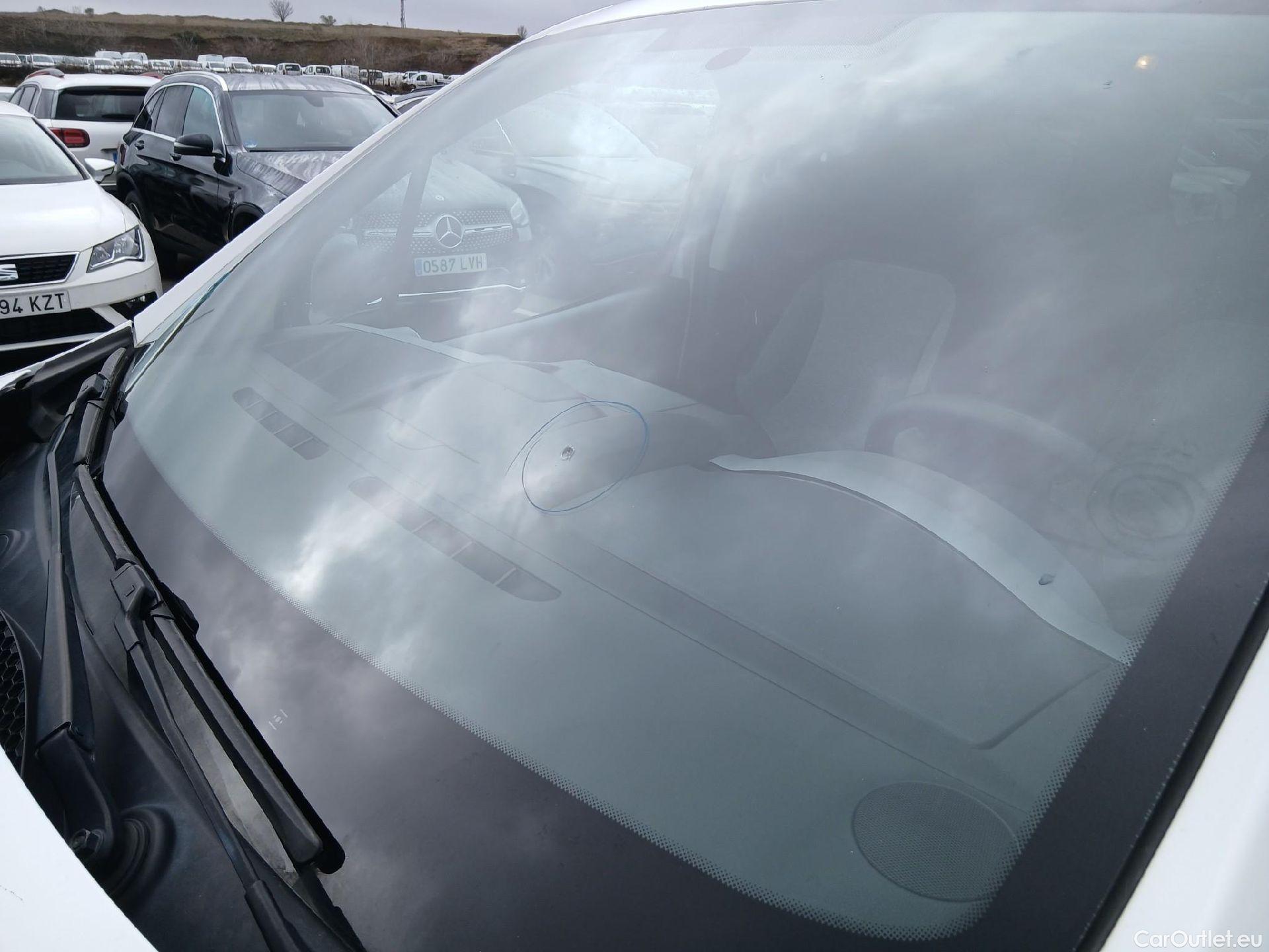  Citroen  Berlingo CITROEN  / 2015 / 4P / combi Multispace LIVE Edit.BlueHDi 74KW (100CV (AC) #5