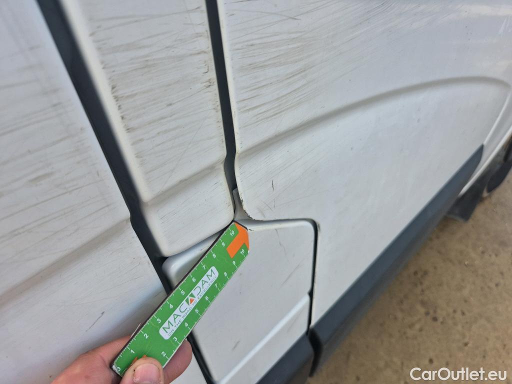  Opel  Movano OPEL  / 2019 / 4P / combi 2.3 CDTI S/S 107kW (150CV) 9a L2 H2 3.3t #35