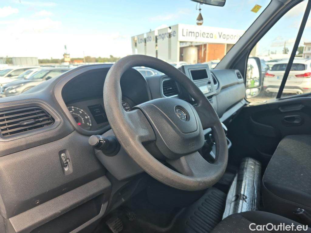  Opel  Movano OPEL  / 2019 / 4P / combi 2.3 CDTI S/S 107kW (150CV) 9a L2 H2 3.3t #50