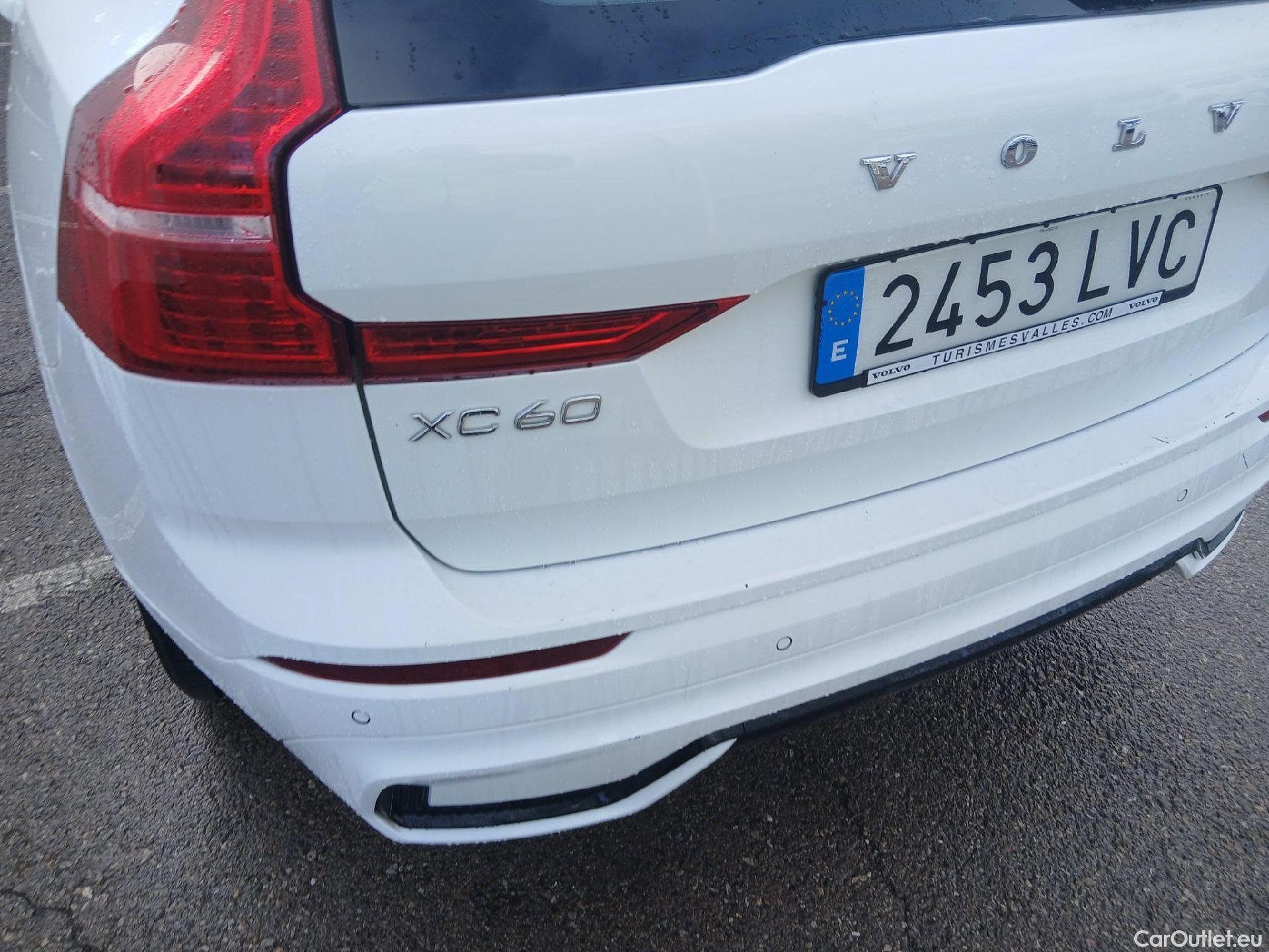  Volvo  XC60 VOLVO  / 2017 / 5P / todoterreno 2.0 B4 D R-Design Auto #5