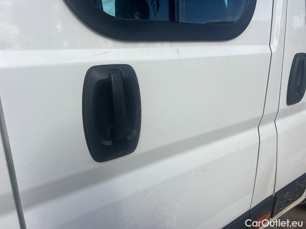  Citroen  Jumper CITROEN  / 2014 / 4P / chasis doble cabina BlueHDi 96KW(130) C.Dobl.Cab 35 Heavy L4 #7