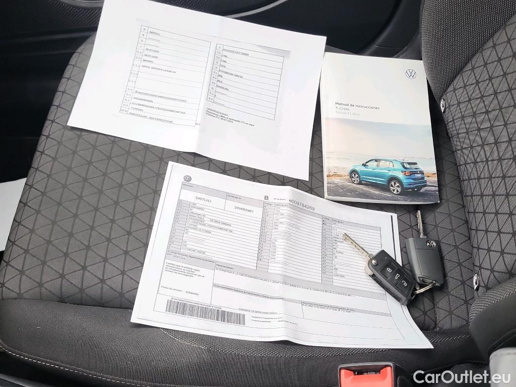  Volkswagen  T-CROSS VOLKSWAGEN  / 2018 / 5P / todoterreno Advance 1.0 TSI 85kW (115CV) DSG (AC) #6