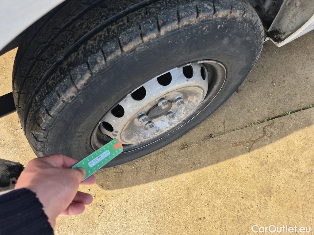  Opel  Movano OPEL  / 2019 / 4P / combi 2.3 CDTI S/S 107kW (150CV) 9a L2 H2 3.3t #53