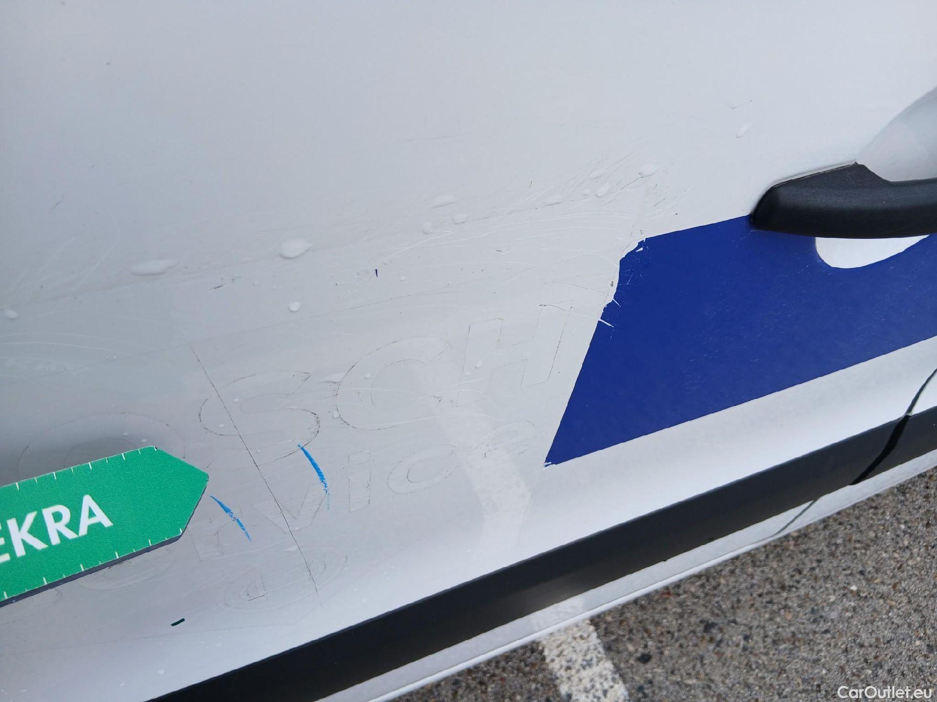  Citroen  Berlingo CITROEN  / 2015 / 4P / combi Multispace LIVE Edit.BlueHDi 74KW (100CV (AC) #31