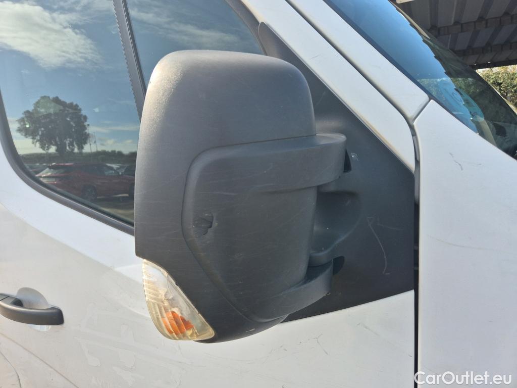  Opel  Movano OPEL  / 2019 / 4P / combi 2.3 CDTI S/S 107kW (150CV) 9a L2 H2 3.3t #5