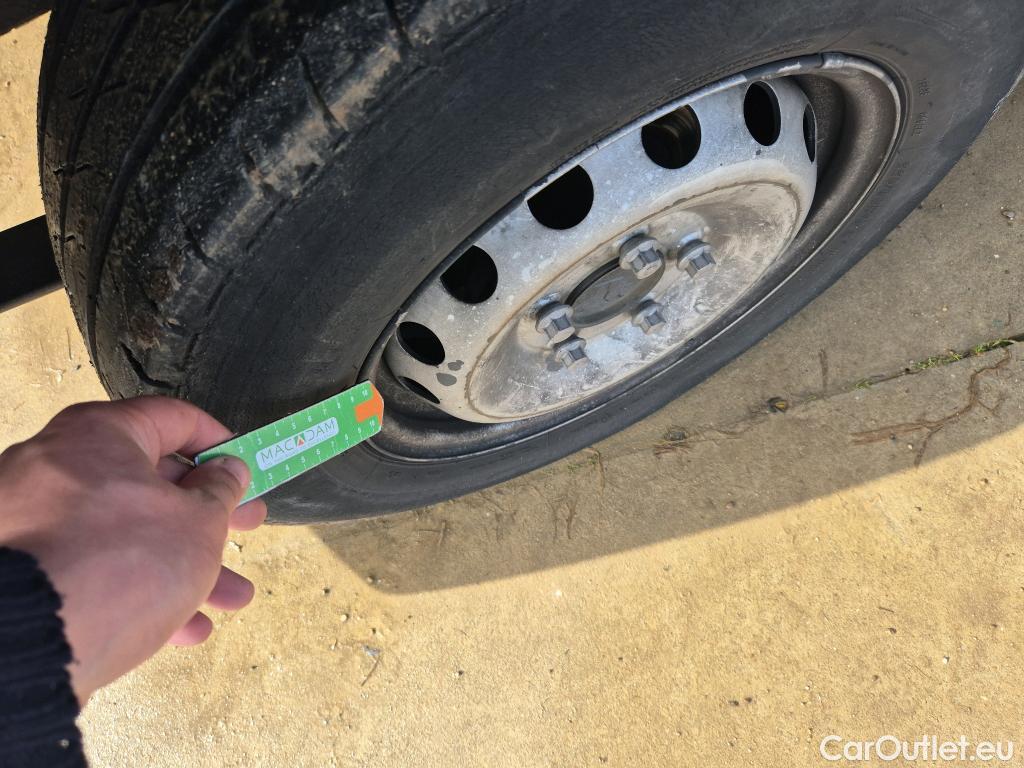  Opel  Movano OPEL  / 2019 / 4P / combi 2.3 CDTI S/S 107kW (150CV) 9a L2 H2 3.3t #57