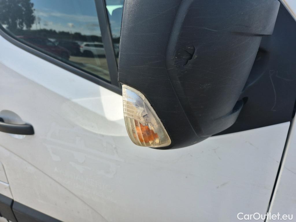  Opel  Movano OPEL  / 2019 / 4P / combi 2.3 CDTI S/S 107kW (150CV) 9a L2 H2 3.3t #39