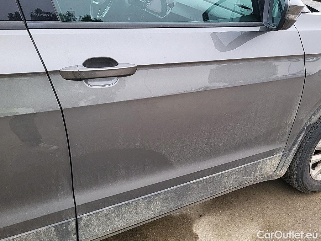  Volkswagen  T-CROSS VOLKSWAGEN  / 2018 / 5P / todoterreno Advance 1.0 TSI 85kW (115CV) DSG (AC) #23