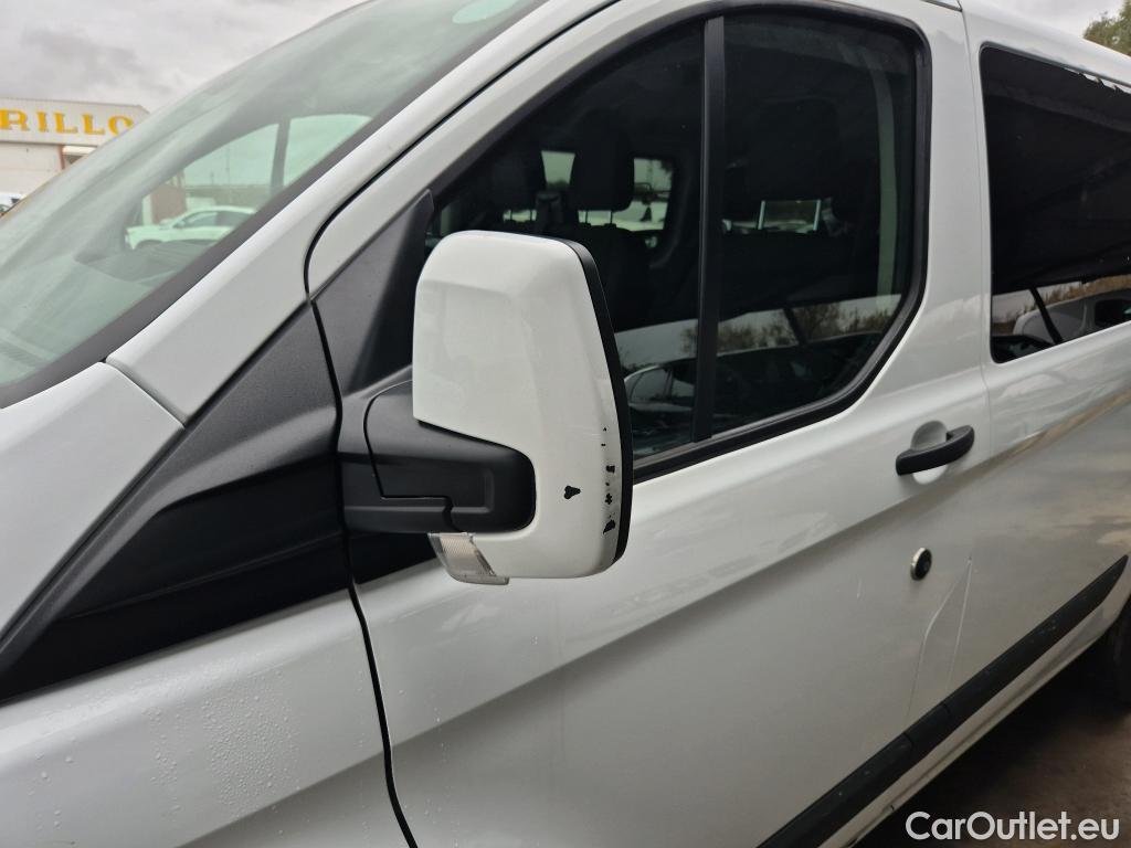  Ford  Transit FORD  Custom / 2012 / 4P / combi Kombi 2.0 TDCI 110kW 320 L1 Trend MHEV #13