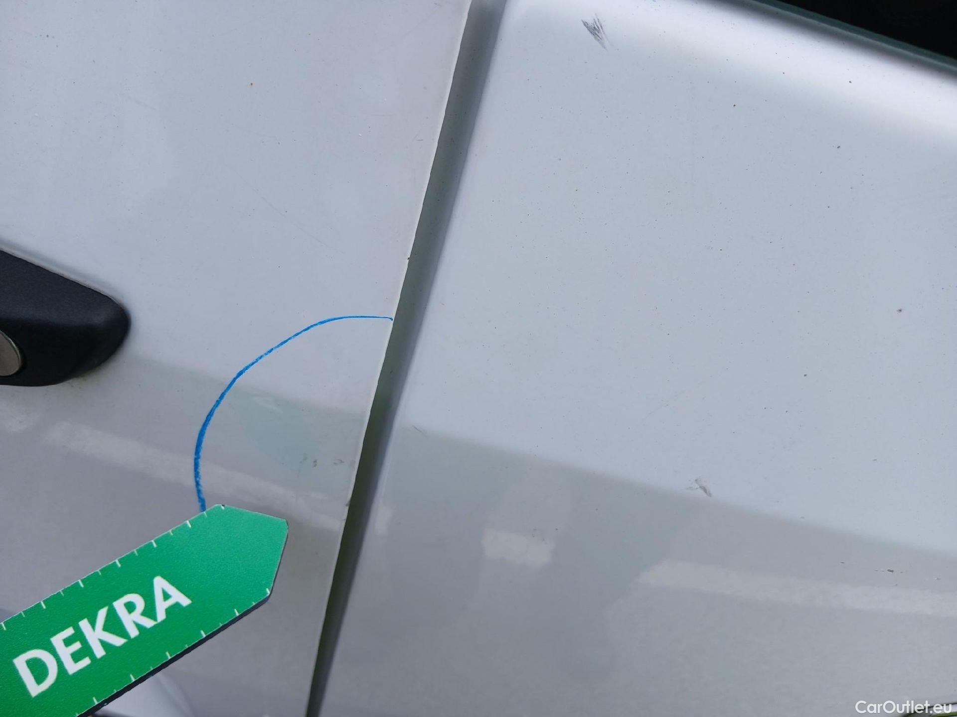  Citroen  Berlingo CITROEN  / 2015 / 4P / combi Multispace LIVE Edit.BlueHDi 74KW (100CV (AC) #26