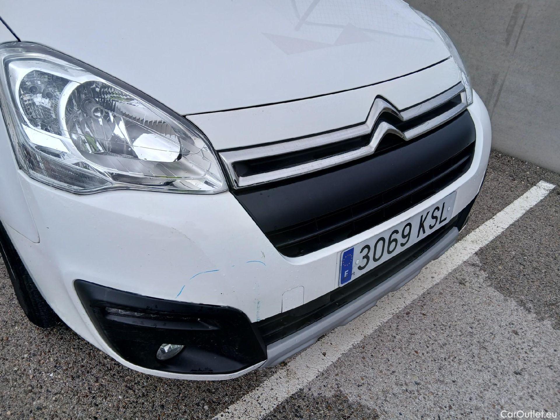  Citroen  Berlingo CITROEN  / 2015 / 4P / combi Multispace LIVE Edit.BlueHDi 74KW (100CV (AC) #10