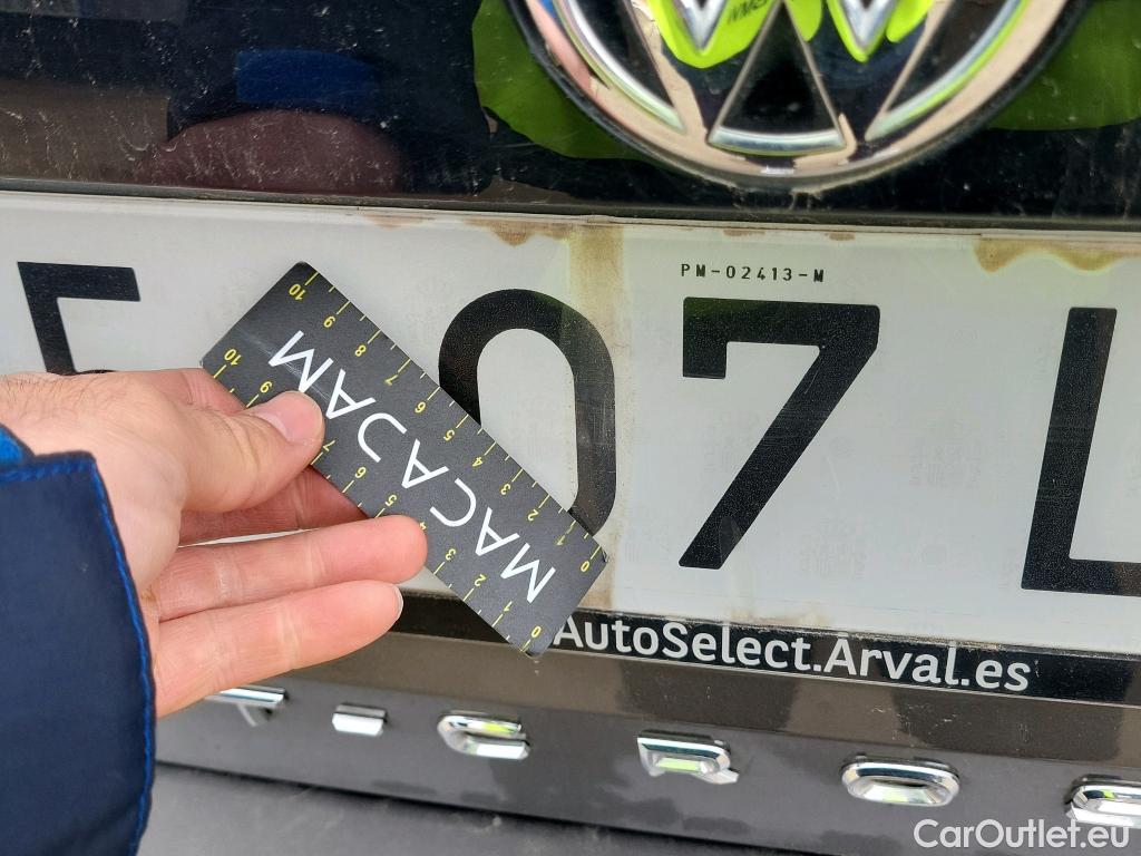  Volkswagen  T-CROSS VOLKSWAGEN  / 2018 / 5P / todoterreno Advance 1.0 TSI 85kW (115CV) DSG (AC) #12