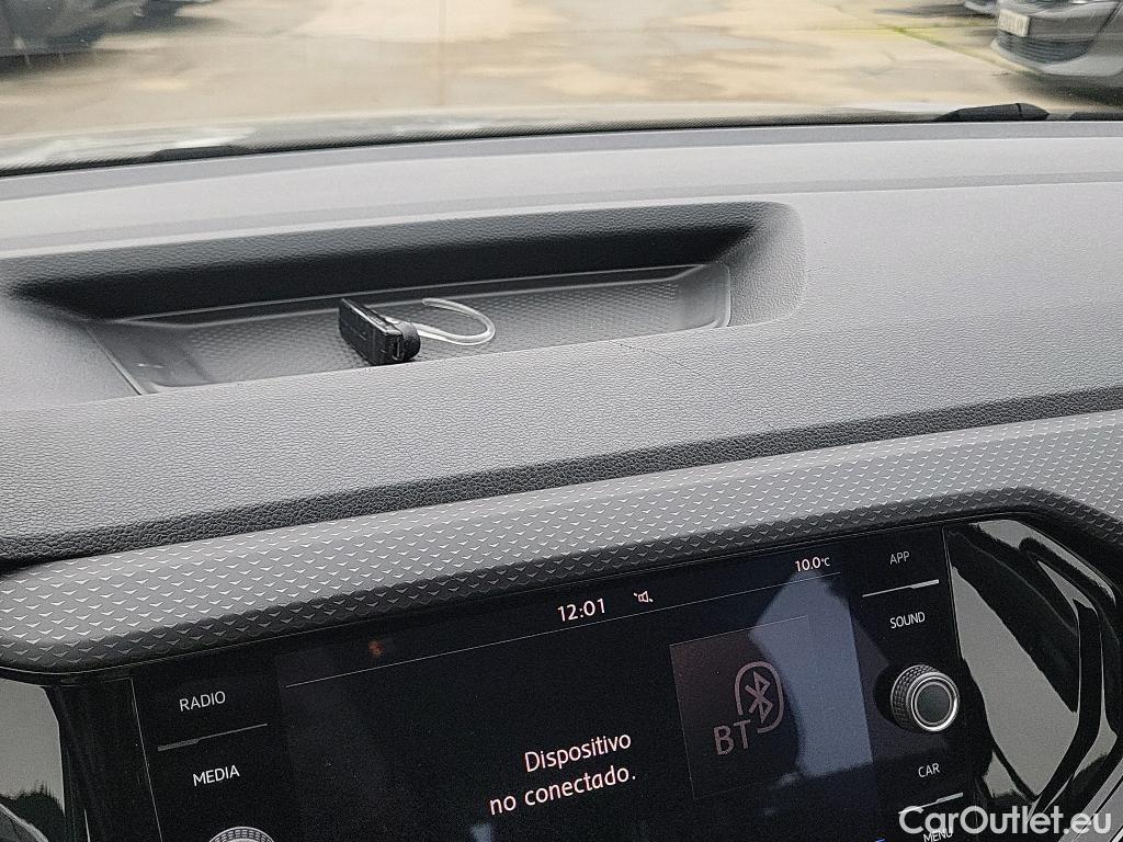  Volkswagen  T-CROSS VOLKSWAGEN  / 2018 / 5P / todoterreno Advance 1.0 TSI 85kW (115CV) DSG (AC) #1