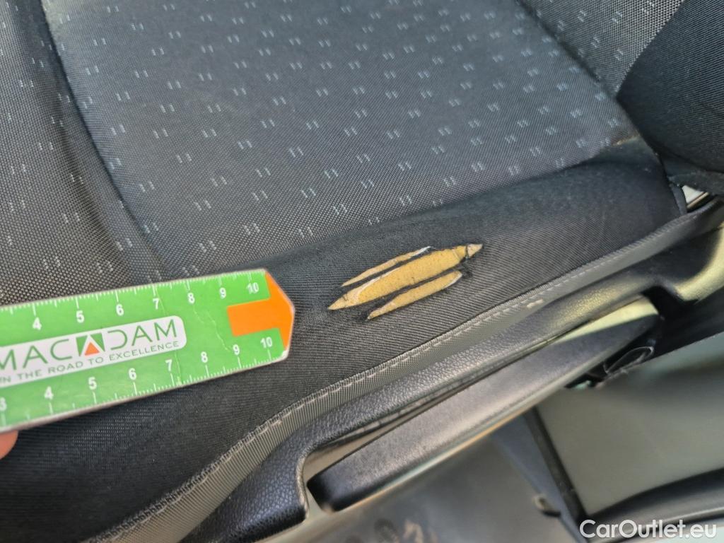  Opel  Movano OPEL  / 2019 / 4P / combi 2.3 CDTI S/S 107kW (150CV) 9a L2 H2 3.3t #38