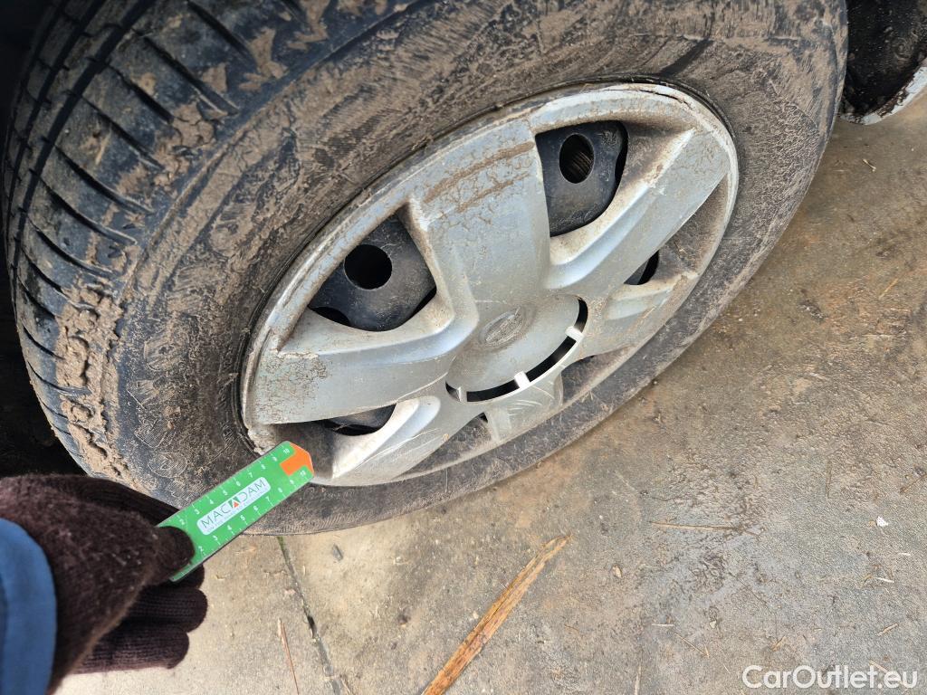  Nissan  NV200 NISSAN NV250 / 2019 / 4P / furgón 2pl 1.5dCi 70 kW (95CV) L1H1 ÓPTIMA #37