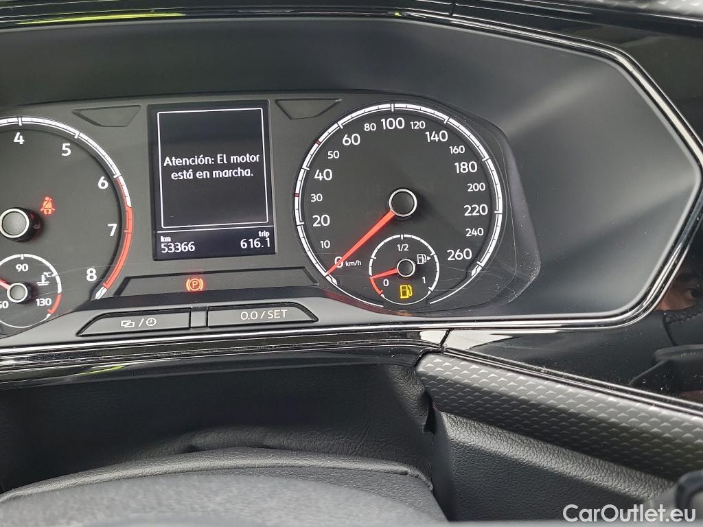  Volkswagen  T-CROSS VOLKSWAGEN  / 2018 / 5P / todoterreno Advance 1.0 TSI 85kW (115CV) DSG (AC) #14