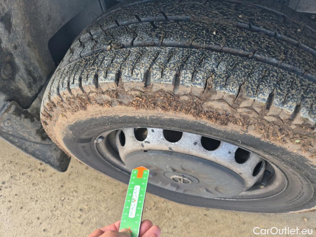  Opel  Movano OPEL  / 2019 / 4P / combi 2.3 CDTI S/S 107kW (150CV) 9a L2 H2 3.3t #61