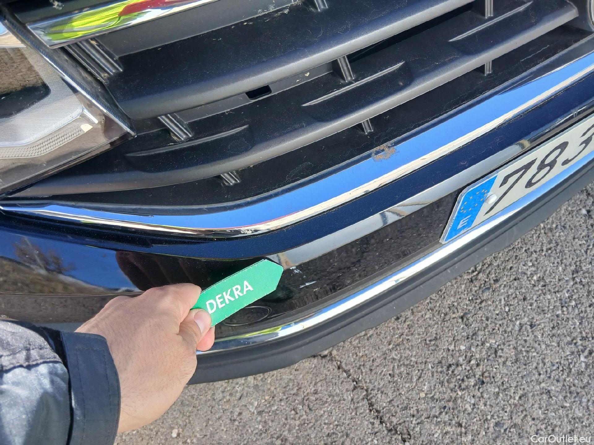  Volkswagen  Tiguan VOLKSWAGEN  / 2020 / 5P / todoterreno Life 2.0 TDI 110kW (150CV) #1