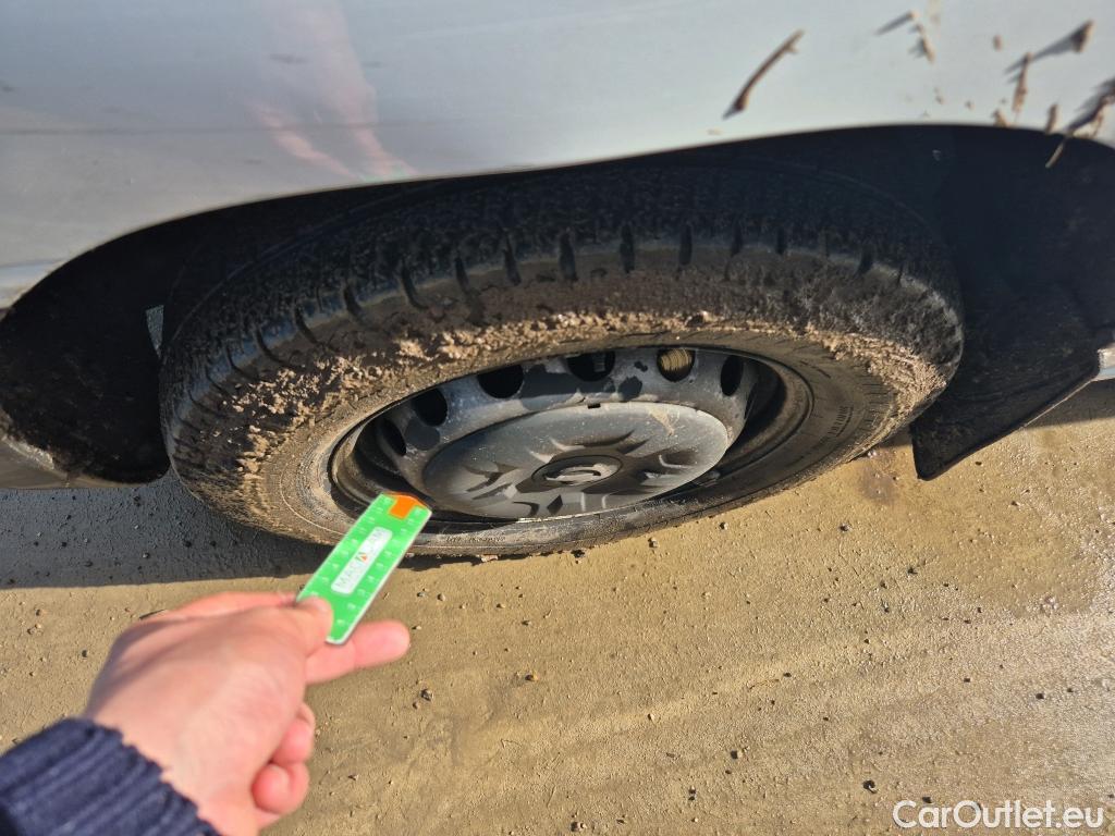  Opel  Movano OPEL  / 2019 / 4P / combi 2.3 CDTI S/S 107kW (150CV) 9a L2 H2 3.3t #55