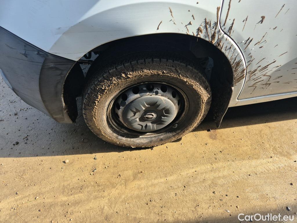  Opel  Movano OPEL  / 2019 / 4P / combi 2.3 CDTI S/S 107kW (150CV) 9a L2 H2 3.3t #54