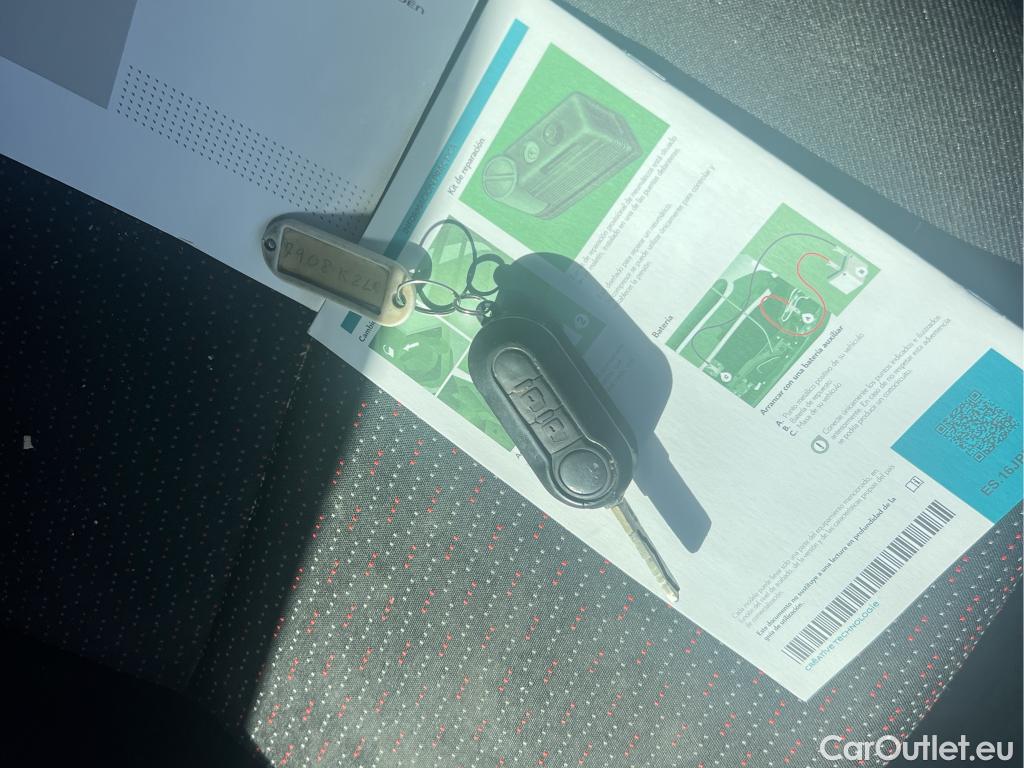  Citroen  Jumper CITROEN  / 2014 / 4P / chasis doble cabina BlueHDi 96KW(130) C.Dobl.Cab 35 Heavy L4 #1