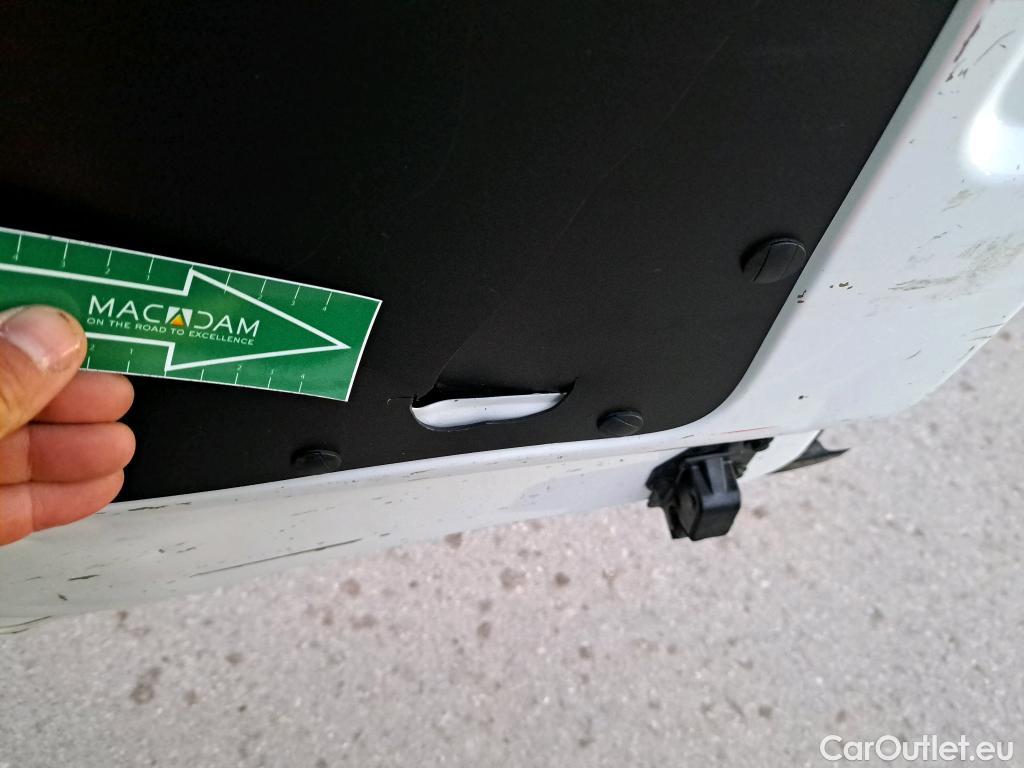  Peugeot  Partner PEUGEOT  / 2018 / 3P / furgón derivado de turismo Pro Standard 600kg BlueHDi 73kW (AC) #51