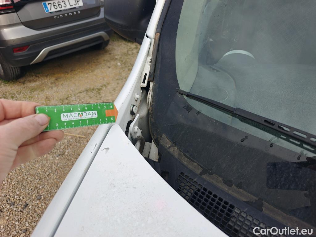  Renault  Kangoo RENAULT  FURGÓN VU 3p 2G furgón deriv Profesional 2014 dCi 90 Gen5 #60