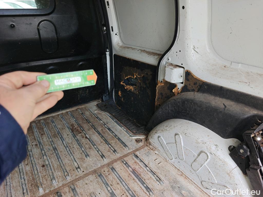  Renault  Kangoo RENAULT  FURGÓN VU 3p 2G furgón deriv Profesional 2014 dCi 90 Gen5 #7