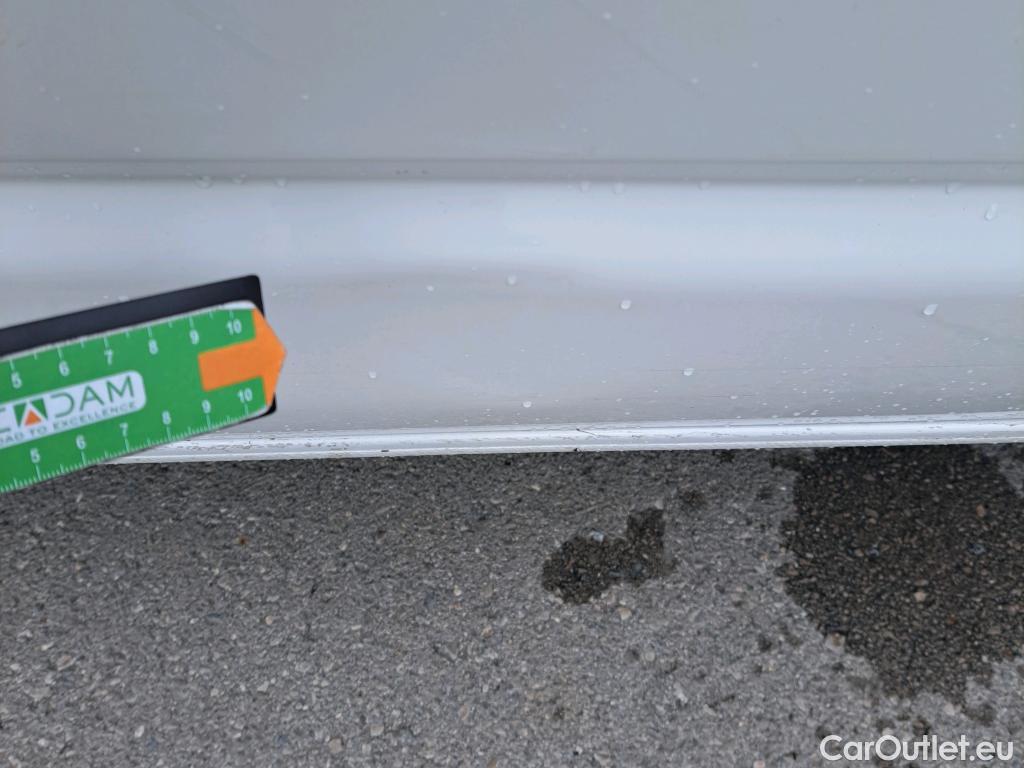  Volkswagen  Transporter VOLKSWAGEN  / 2015 / 4P / furgón Furgón Corto TN 2.0 TDI 75kW (102CV) BMT #12