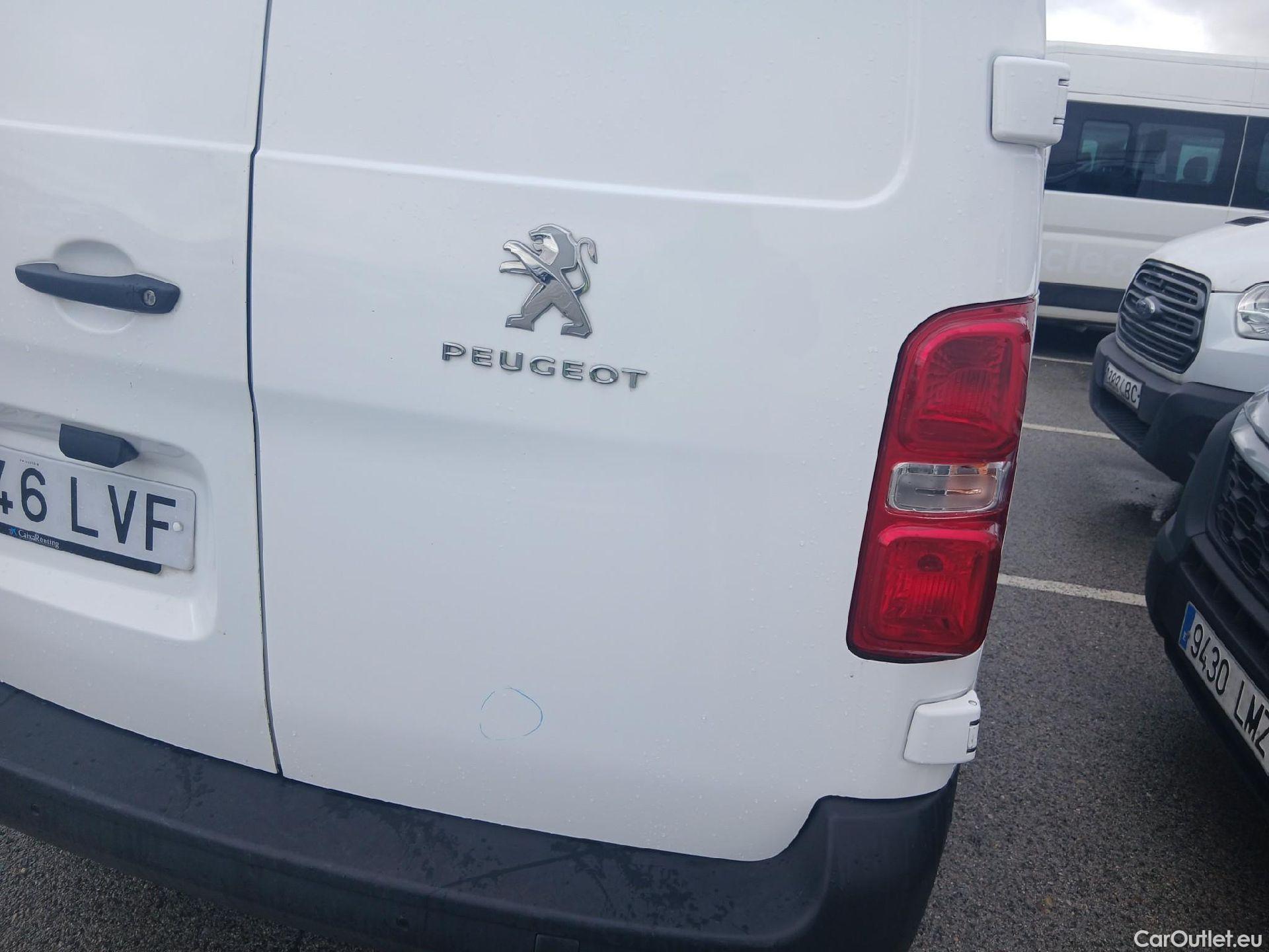  Peugeot  Expert PEUGEOT  / 2016 / 4P / furgón Furgón Premium 1.5 BlueHDi 100 Standard (AC) #28