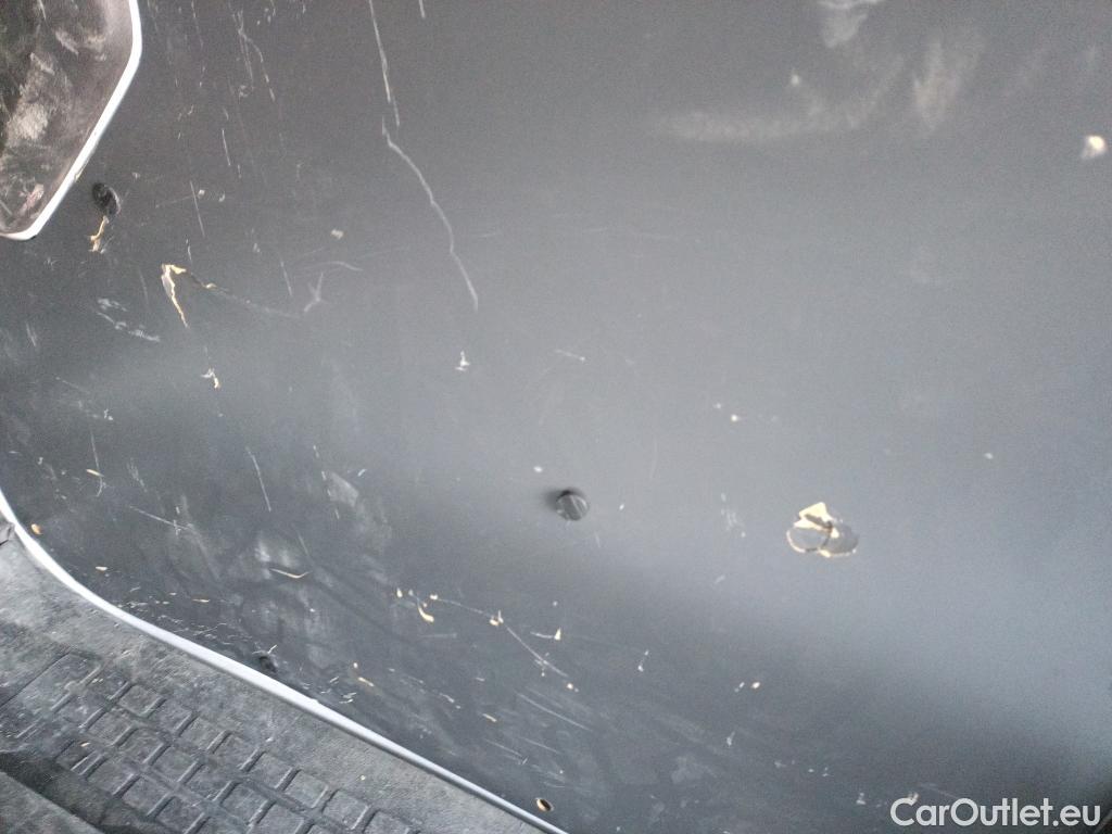  Peugeot  Expert PEUGEOT  / 2016 / 4P / furgón Furgón Premium 1.5 BlueHDi 120 Standard #9