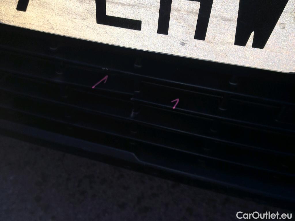  Peugeot  Partner PEUGEOT  / 2018 / 3P / furgón derivado de turismo Pro Standard 600kg BlueHDi 73kW (AC) #26