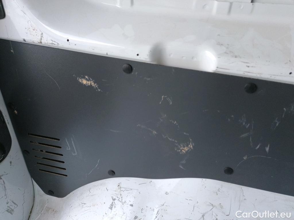  Peugeot  Expert PEUGEOT  / 2016 / 4P / furgón Furgón Premium 1.5 BlueHDi 120 Standard #21