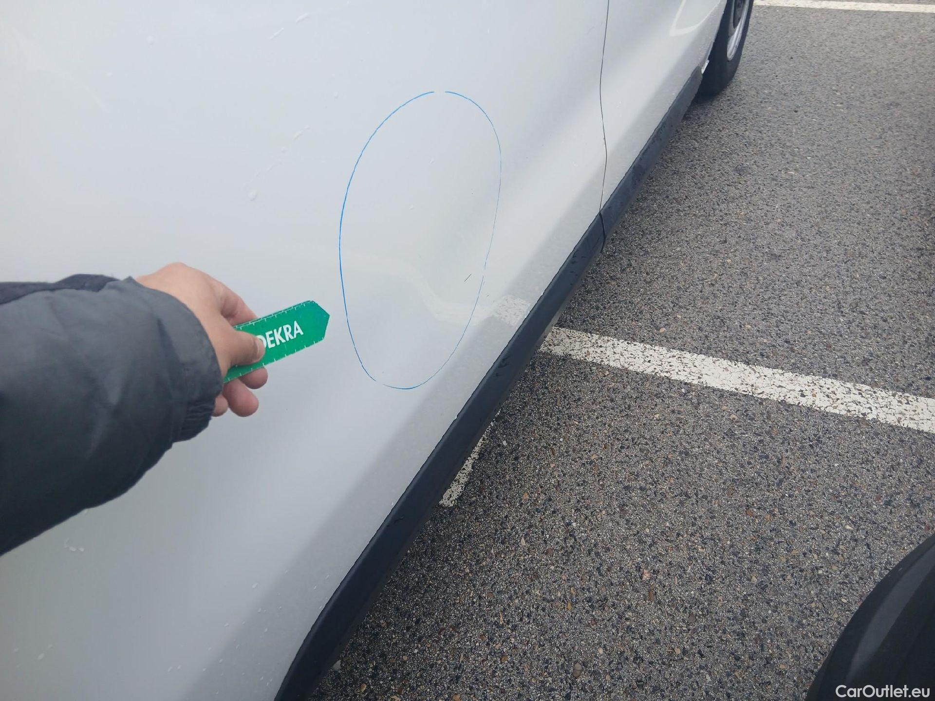  Peugeot  Expert PEUGEOT  / 2016 / 4P / furgón Furgón Premium 1.5 BlueHDi 100 Standard (AC) #32