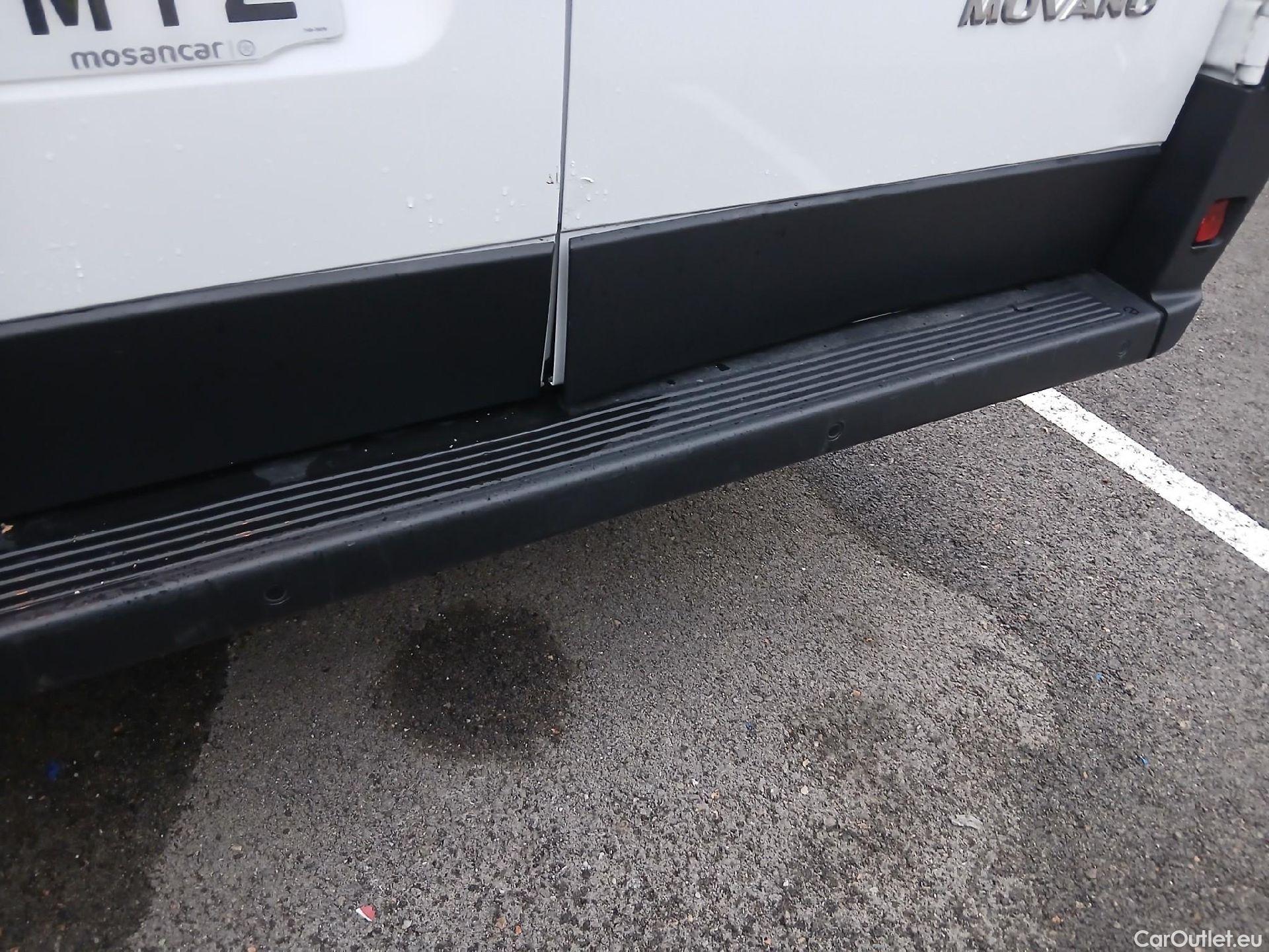  Opel  Movano OPEL  / 2023 / 4P / furgón Furgón 3.5T Heavy L4H3 2.2BlueHDi 140 MT #15