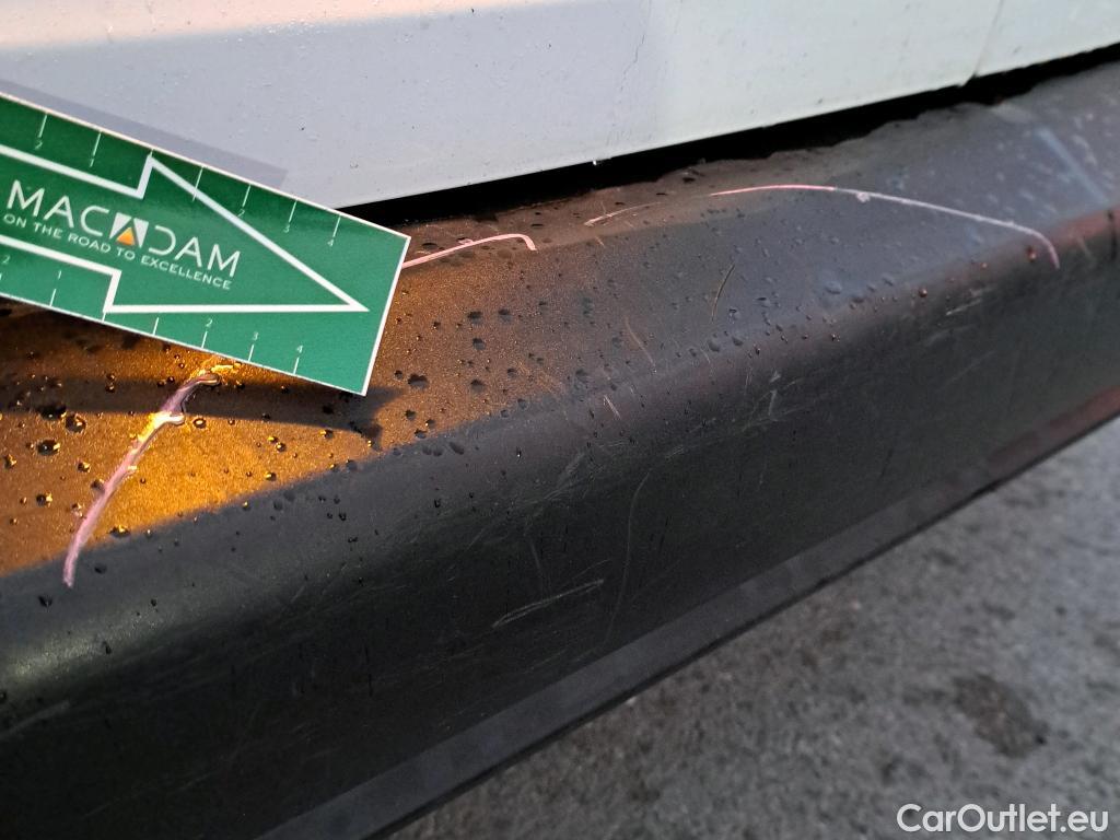  Peugeot  Partner PEUGEOT  / 2018 / 3P / furgón derivado de turismo Pro Standard 600kg BlueHDi 73kW (AC) #24