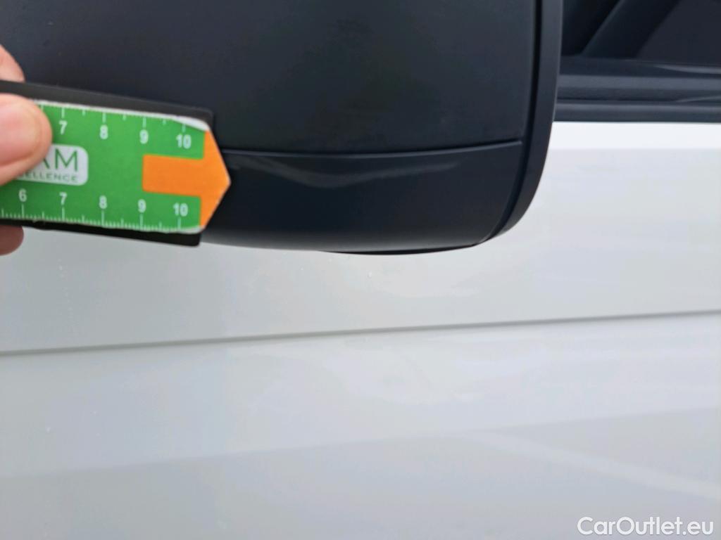  Volkswagen  Transporter VOLKSWAGEN  / 2015 / 4P / furgón Furgón Corto TN 2.0 TDI 75kW (102CV) BMT #53