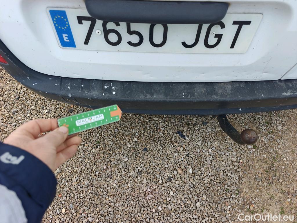  Renault  Kangoo RENAULT  FURGÓN VU 3p 2G furgón deriv Profesional 2014 dCi 90 Gen5 #37