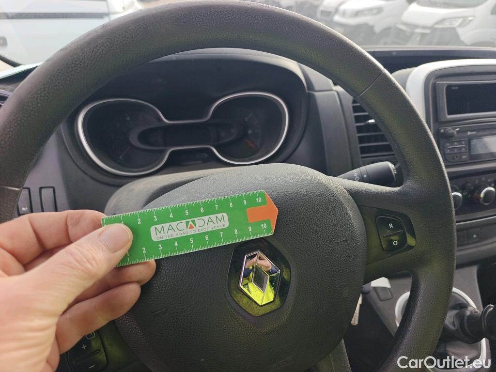  Renault  Trafic RENAULT  / 2019 / 4P / furgón Furgón 27 L1H1 Energy Blue dCi 70 kW- SS #40