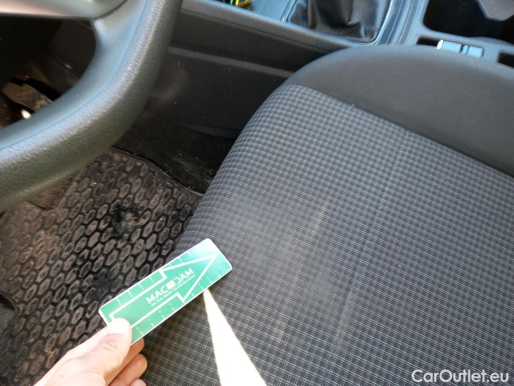  Volkswagen  Caddy VOLKSWAGEN  / 2020 / 4P / combi Kombi 2.0 TDI 75kW (102CV) (CX) #4