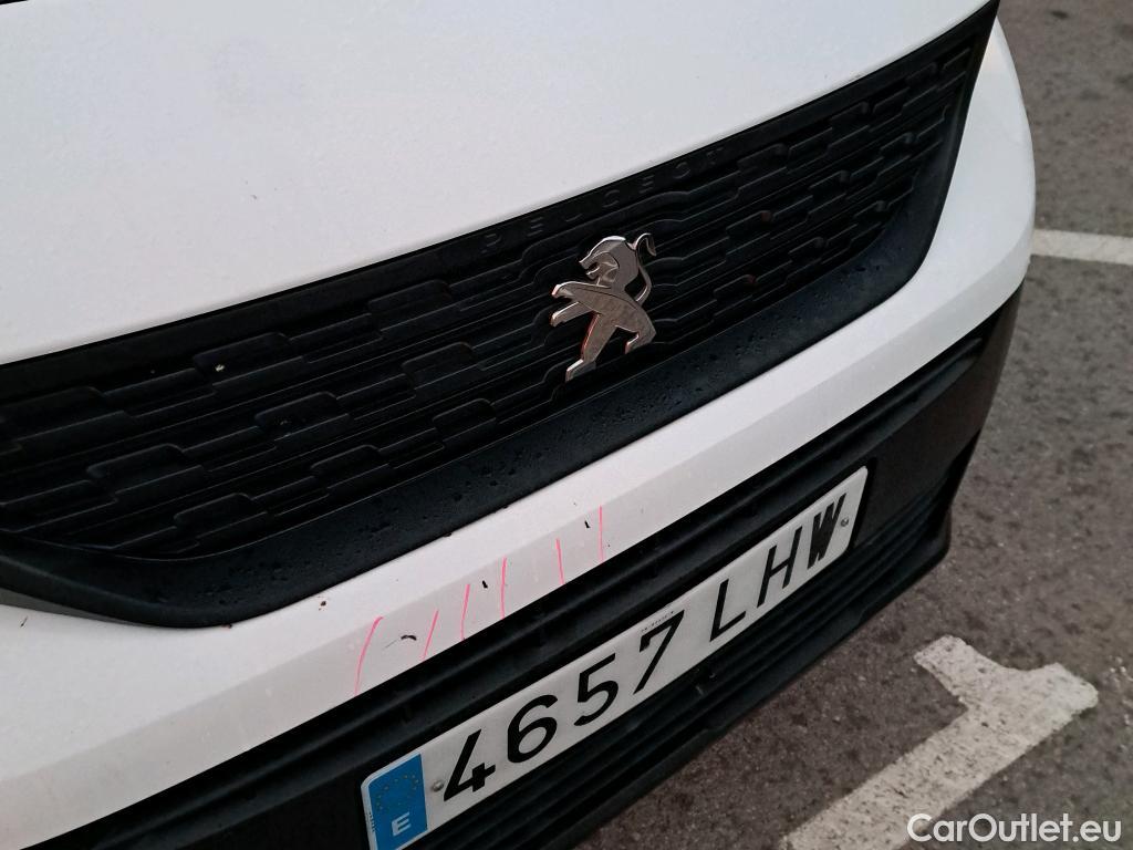  Peugeot  Partner PEUGEOT  / 2018 / 3P / furgón derivado de turismo Pro Standard 600kg BlueHDi 73kW (AC) #36