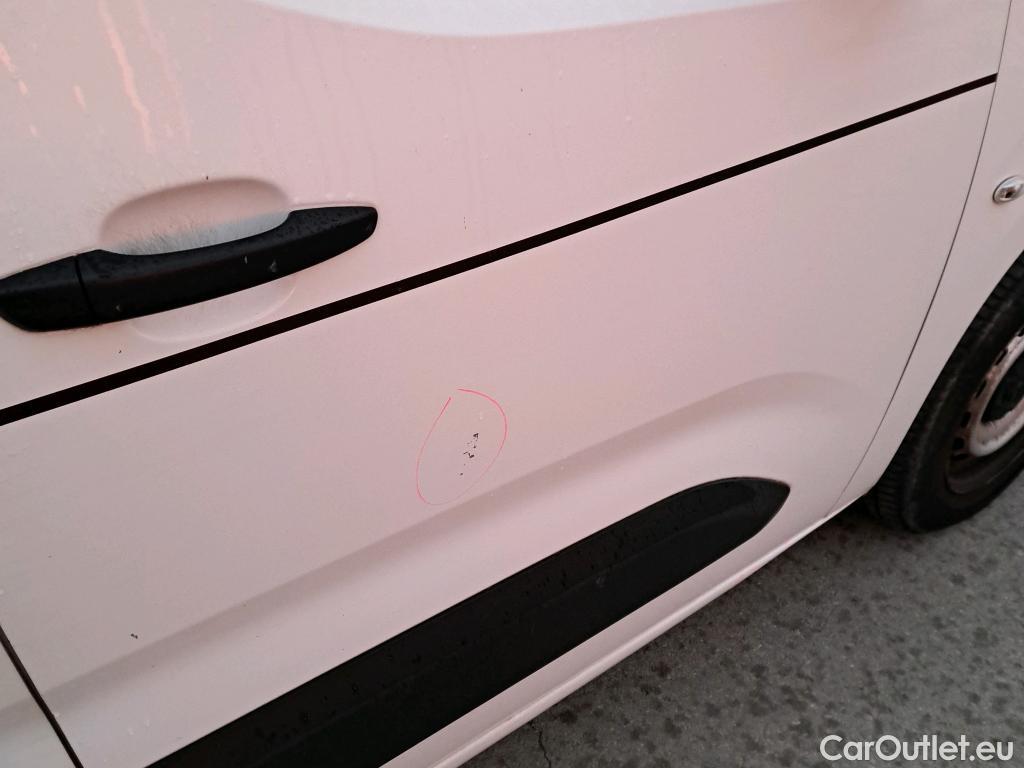  Peugeot  Partner PEUGEOT  / 2018 / 3P / furgón derivado de turismo Pro Standard 600kg BlueHDi 73kW (AC) #21