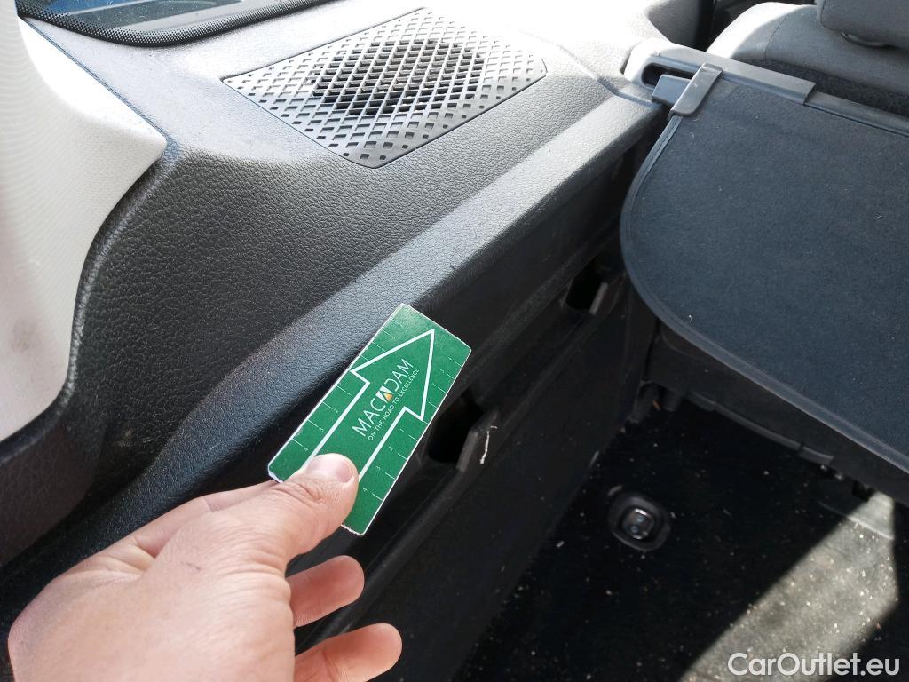  Volkswagen  Caddy VOLKSWAGEN  / 2020 / 4P / combi Kombi 2.0 TDI 75kW (102CV) (CX) #17