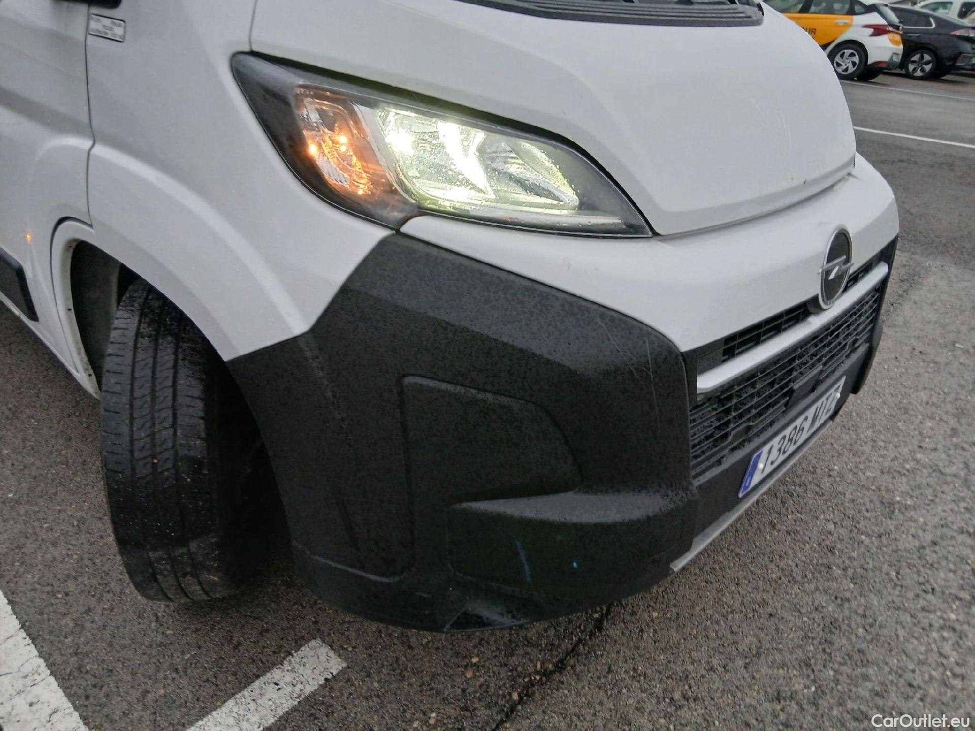  Opel  Movano OPEL  / 2023 / 4P / furgón Furgón 3.5T Heavy L4H3 2.2BlueHDi 140 MT #6